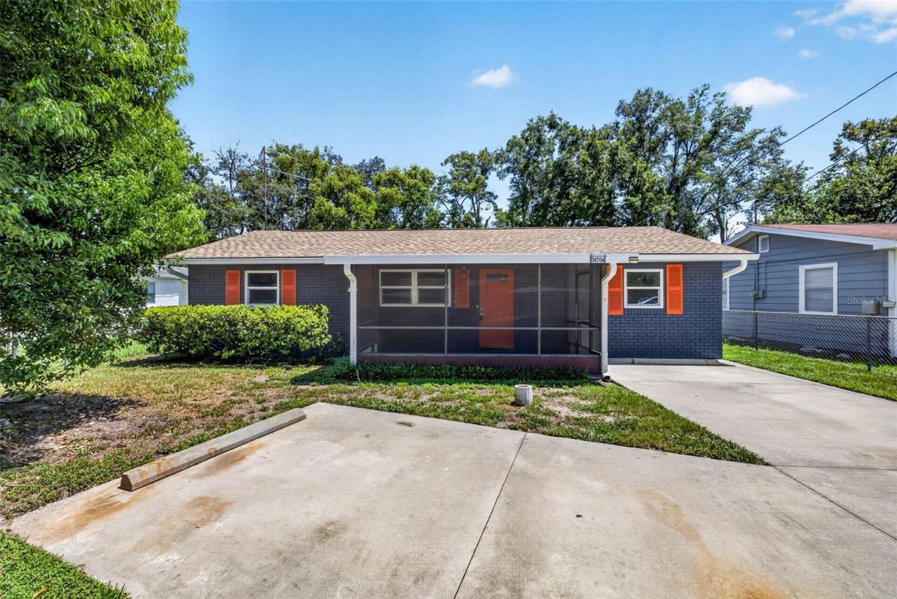 38706 Calvin Avenue , Zephyrhills, FL 33542 Photo