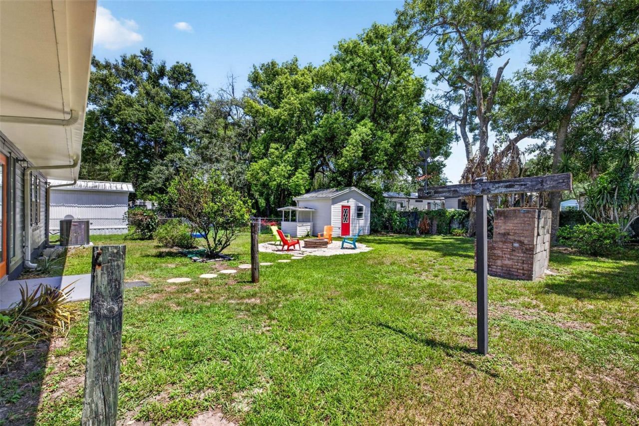 38706 Calvin Avenue , Zephyrhills, FL 33542 Photo
