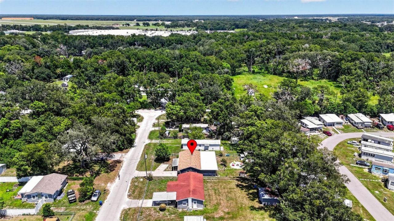 38706 Calvin Avenue , Zephyrhills, FL 33542 Photo