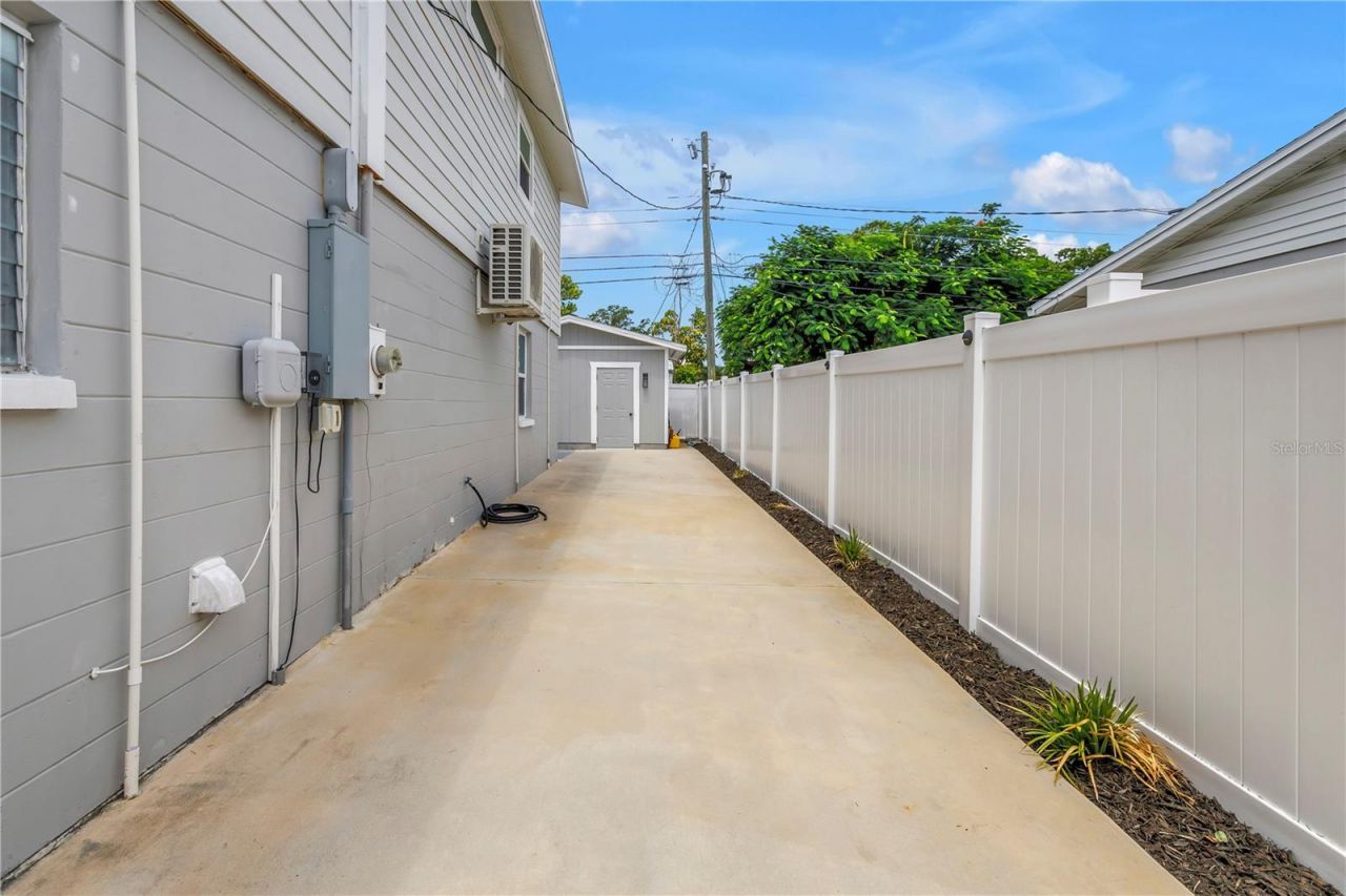 6660 17th Street N, Saint Petersburg, FL 33702 Photo