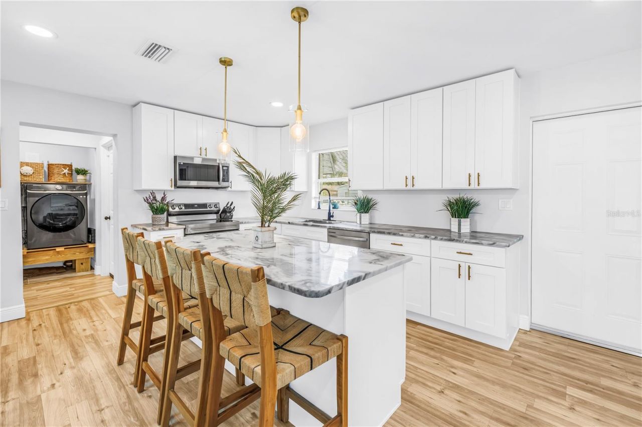 6660 17th Street N, Saint Petersburg, FL 33702 Photo