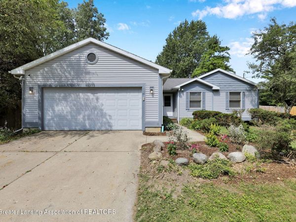 11307 Flint Rock , Grand Ledge, MI 48837