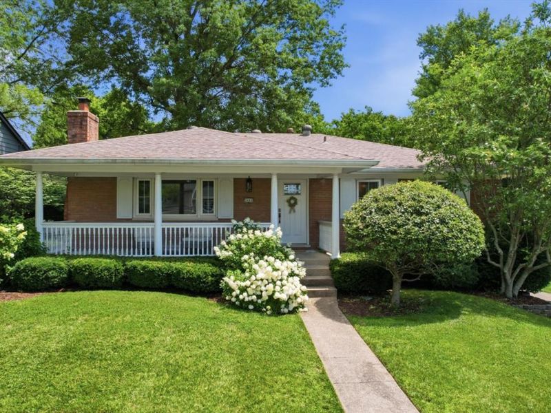 2484 Wingham Drive, Green Township, OH 45238 Photo 2