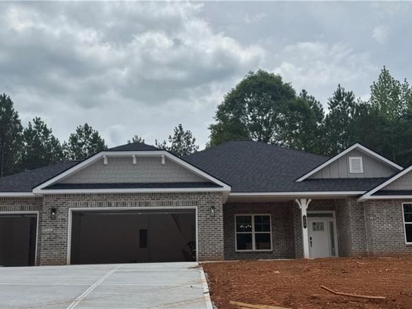 259 Blackberry Court , Pendergrass, GA 30567