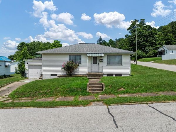 2510 Center Street, Moundsville, WV 26041