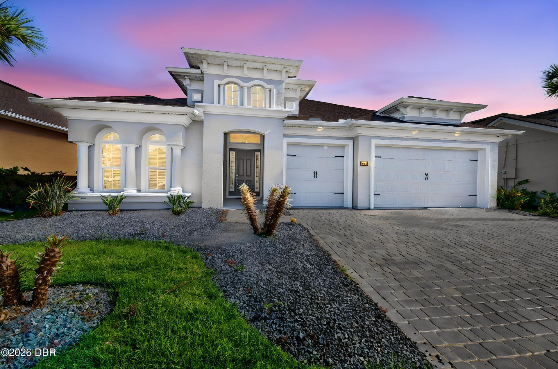 305 Aquamarine Way, Daytona Beach, FL 32124 Main Photo