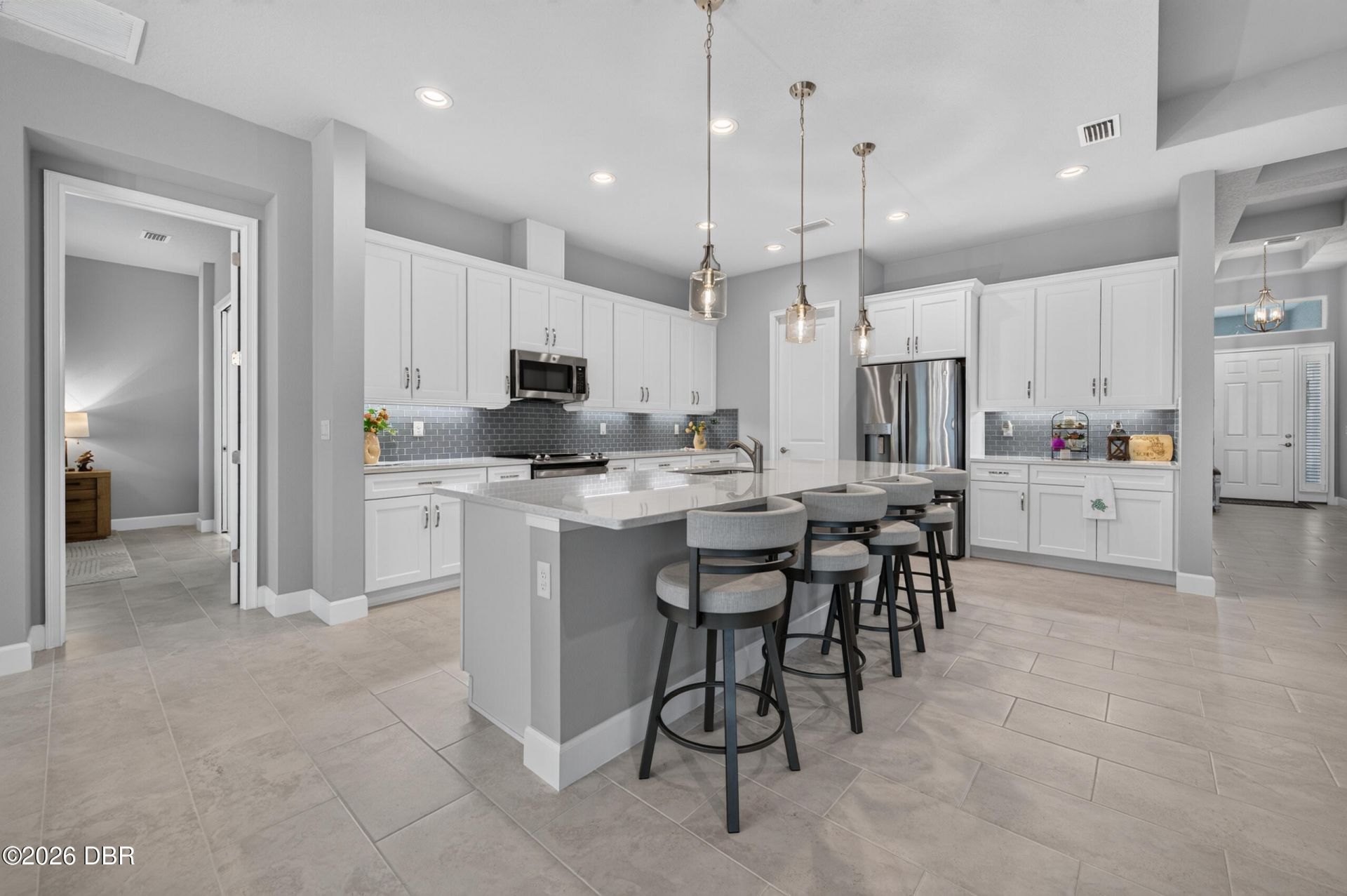 305 Aquamarine Way, Daytona Beach, FL 32124 Photo