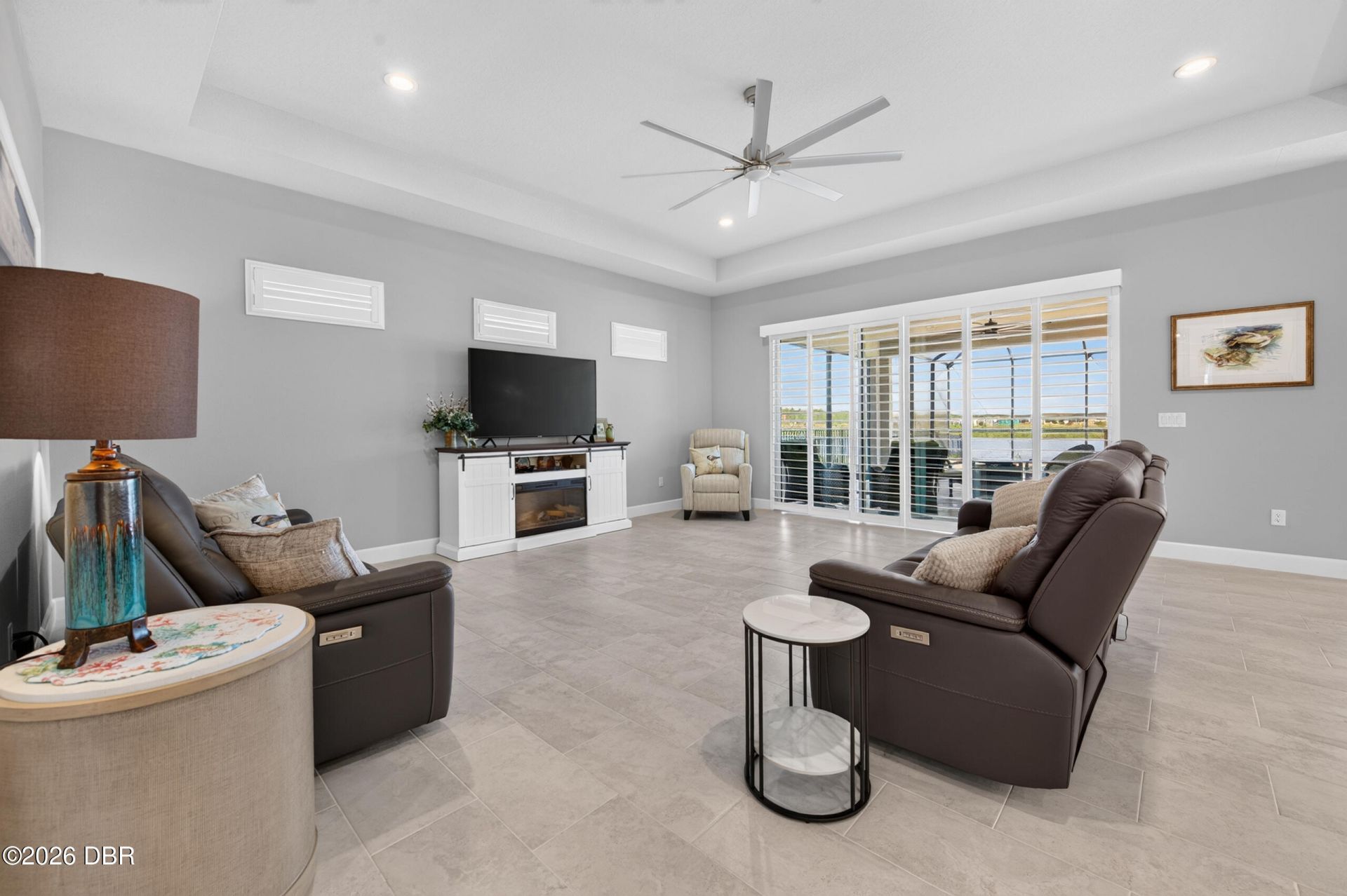 305 Aquamarine Way, Daytona Beach, FL 32124 Photo