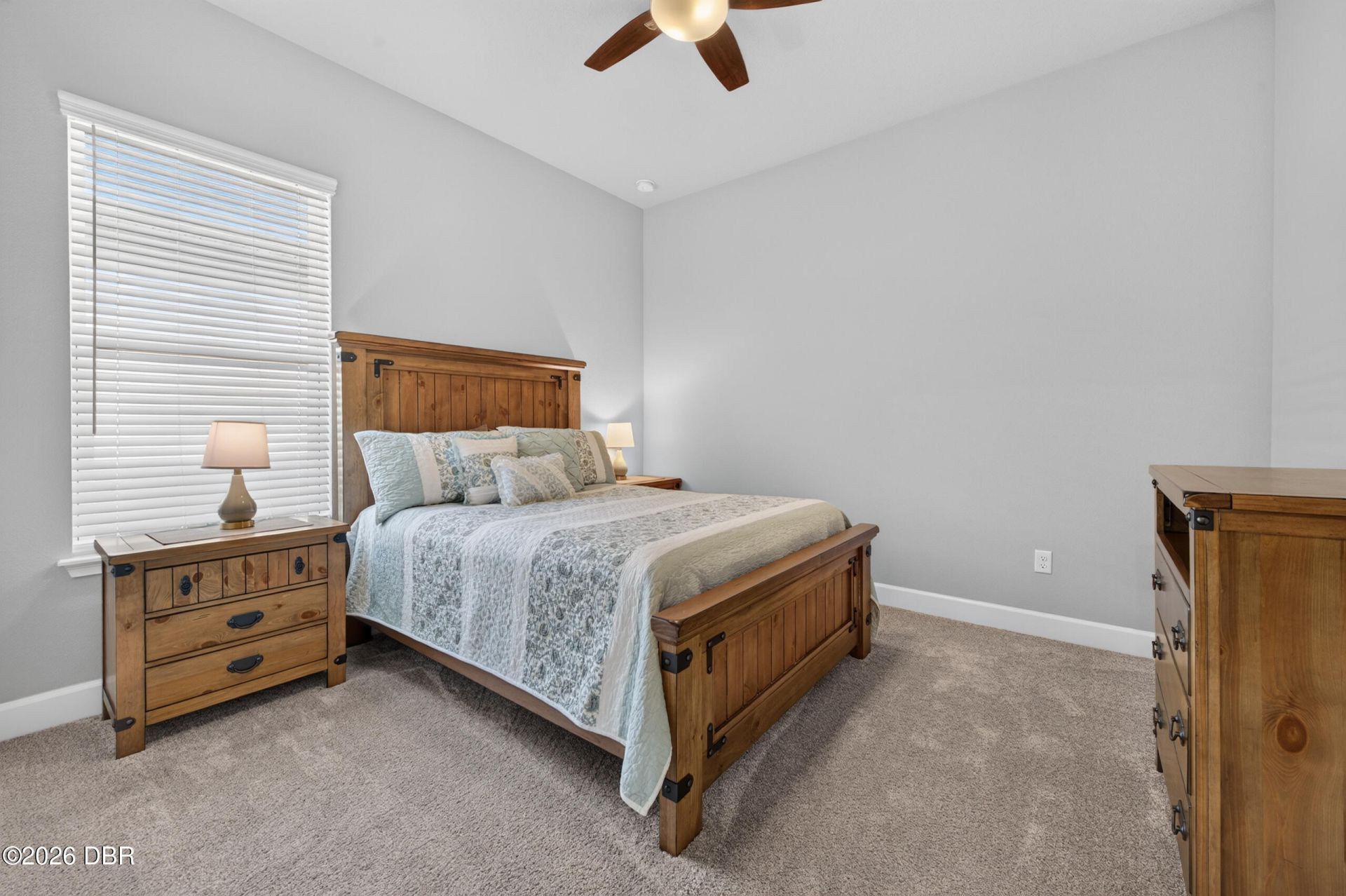 305 Aquamarine Way, Daytona Beach, FL 32124 Photo