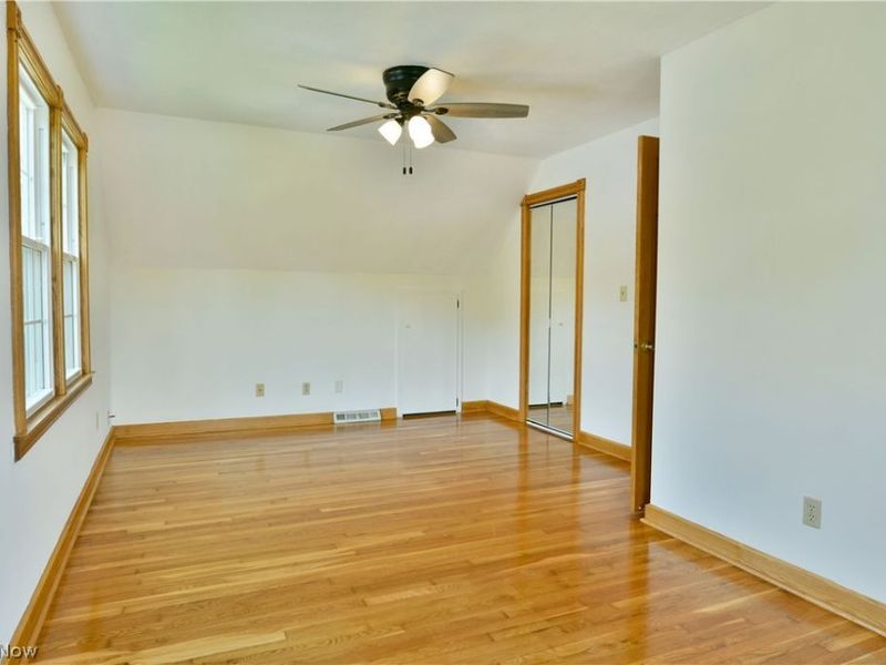 1393 Sunnyfield Avenue NW, Warren, OH 44481 Photo 35