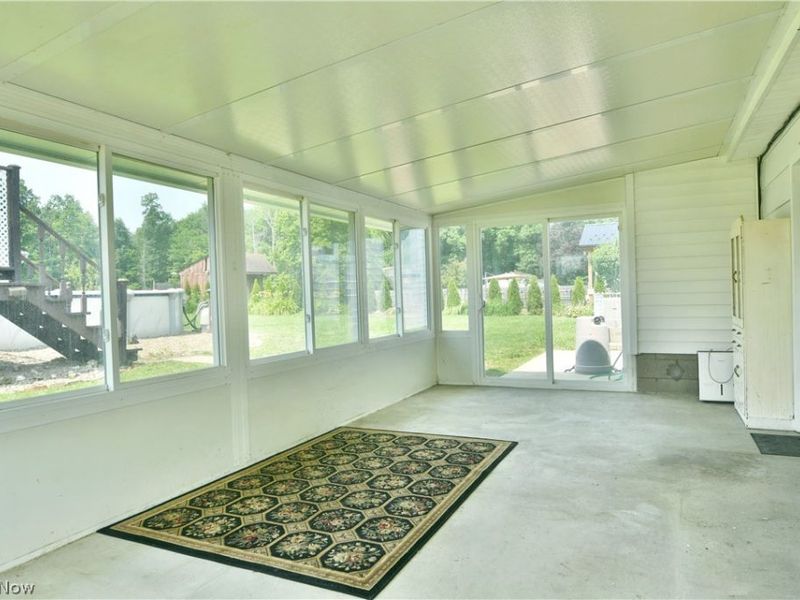 1393 Sunnyfield Avenue NW, Warren, OH 44481 Photo 37