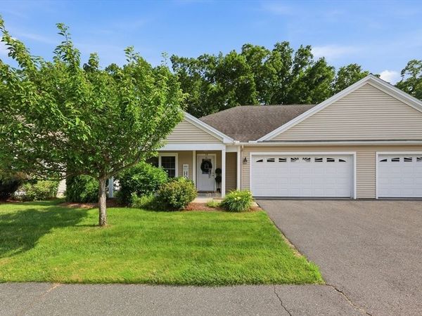 79 Cherry Dr, Unit 79, Wilbraham, MA 01095