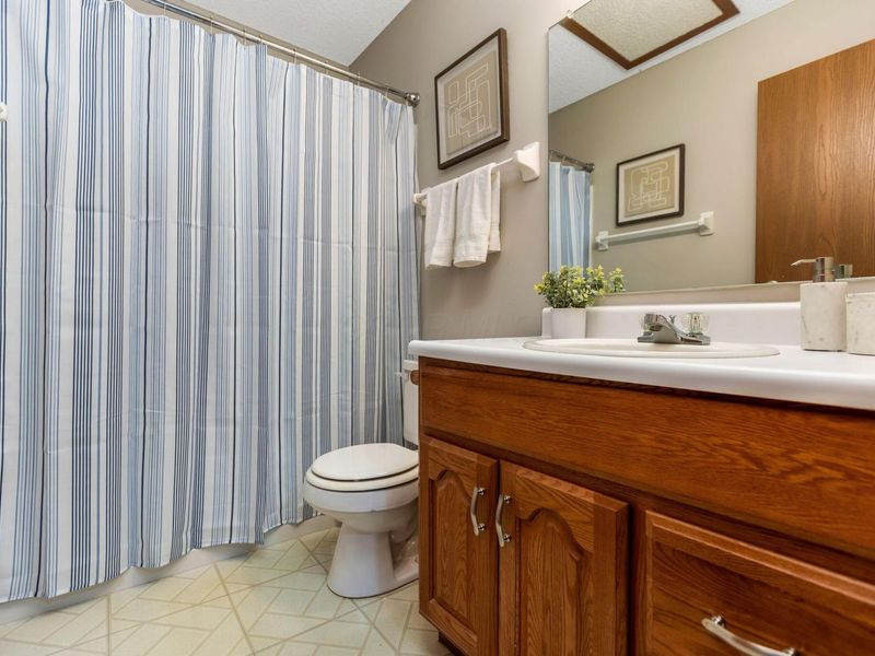 7290 Kirkdale Drive, Unit 19A, Blacklick, OH 43004 Photo 15
