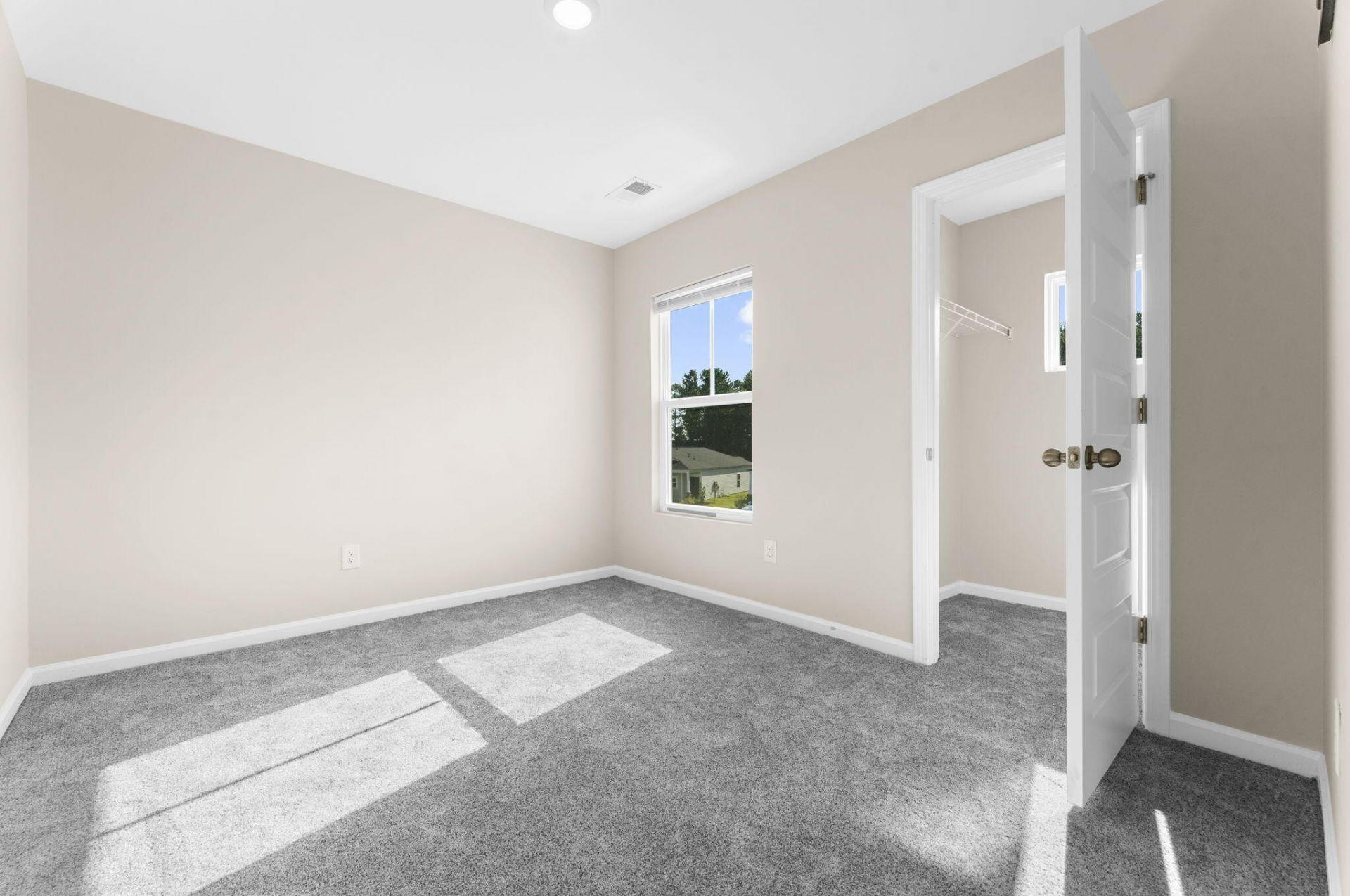 570 Spanish Wells Road Photo 32