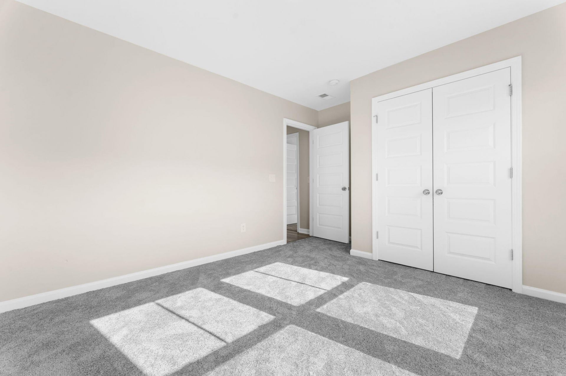 570 Spanish Wells Road Photo 35