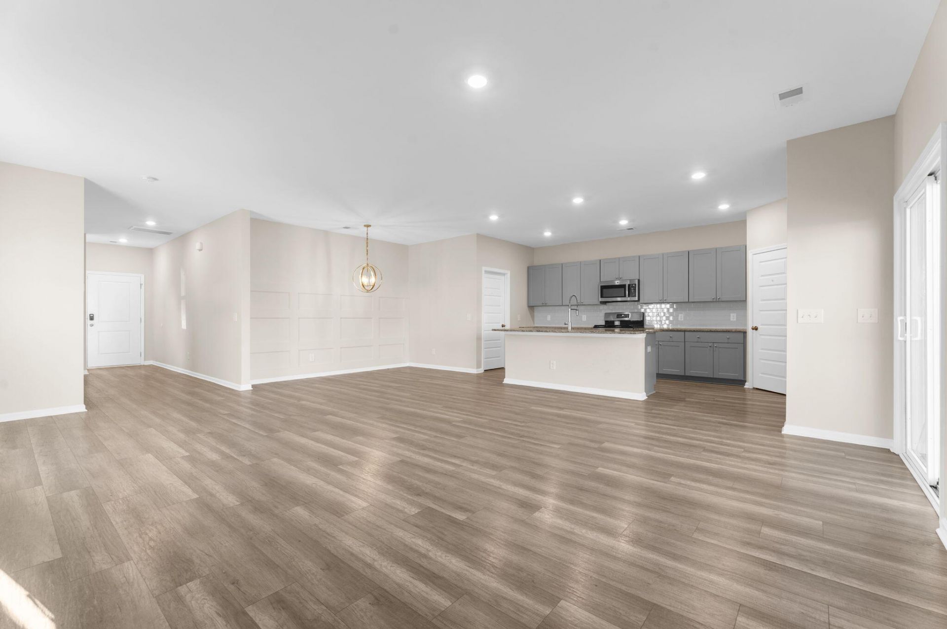 570 Spanish Wells Road Photo 8