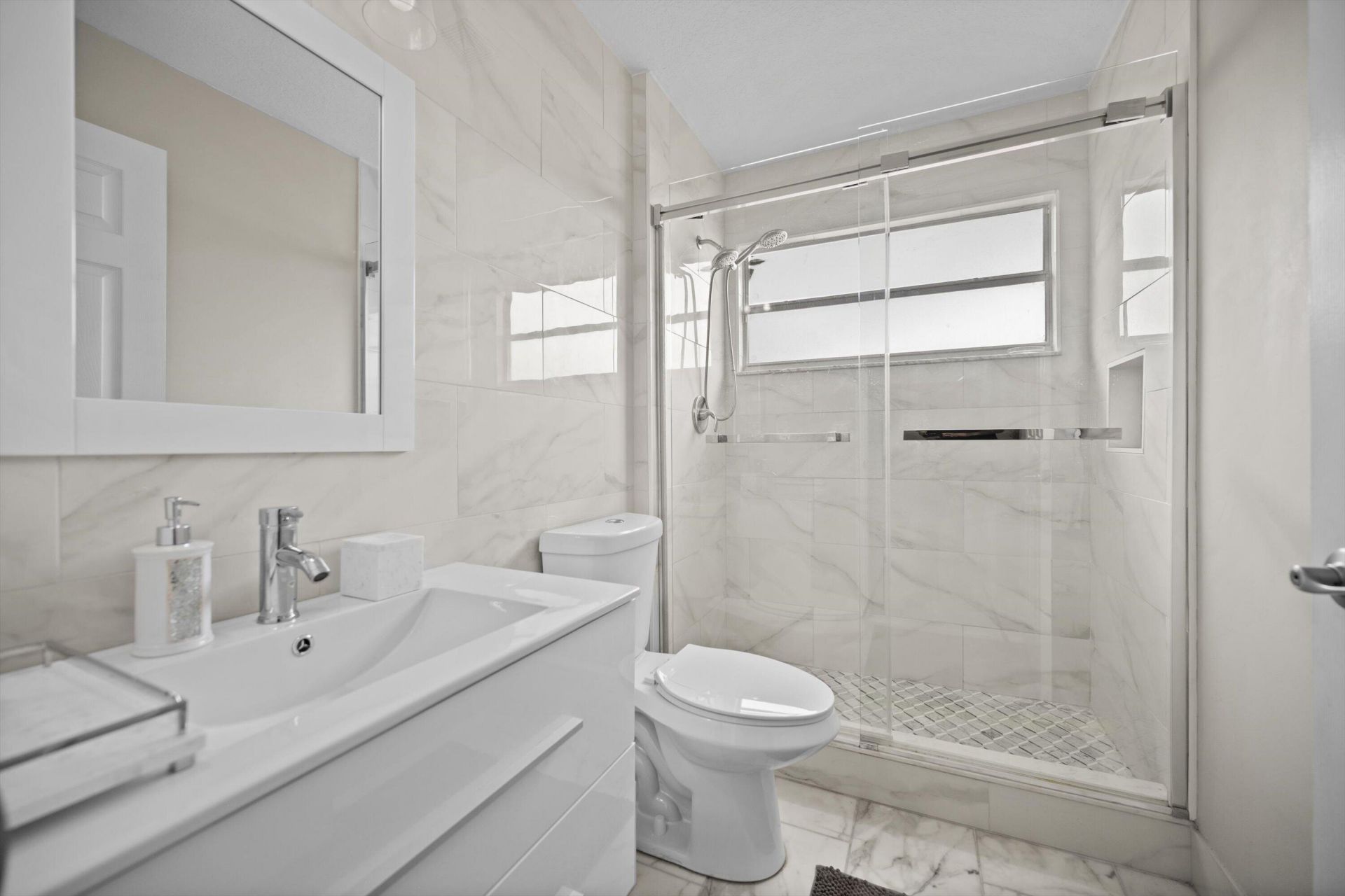 133 Nottingham Road, Royal Palm Beach, FL 33411 Photo