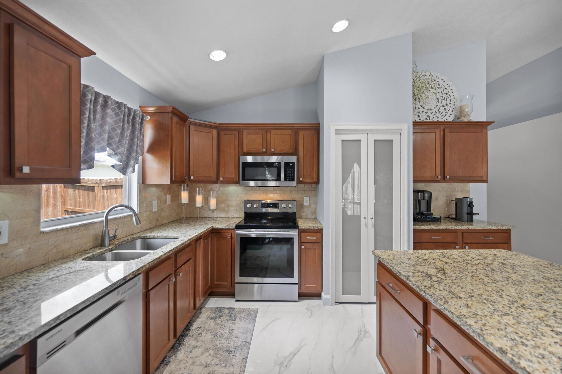 133 Nottingham Road, Royal Palm Beach, FL 33411 Photo