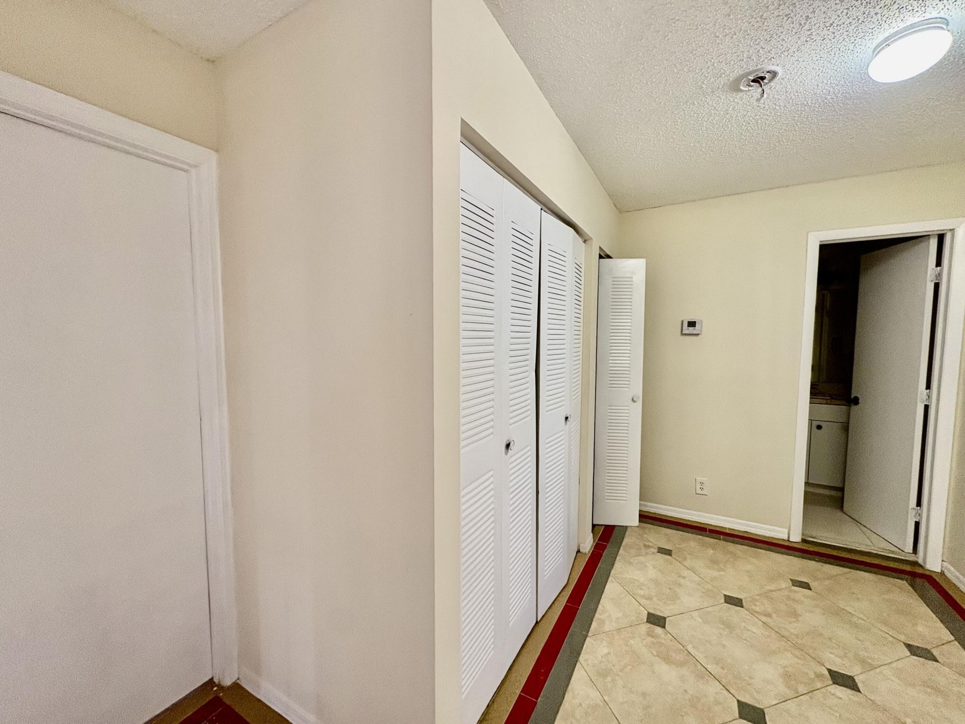 4??? SW 82nd Way, Davie, FL 33328 Photo
