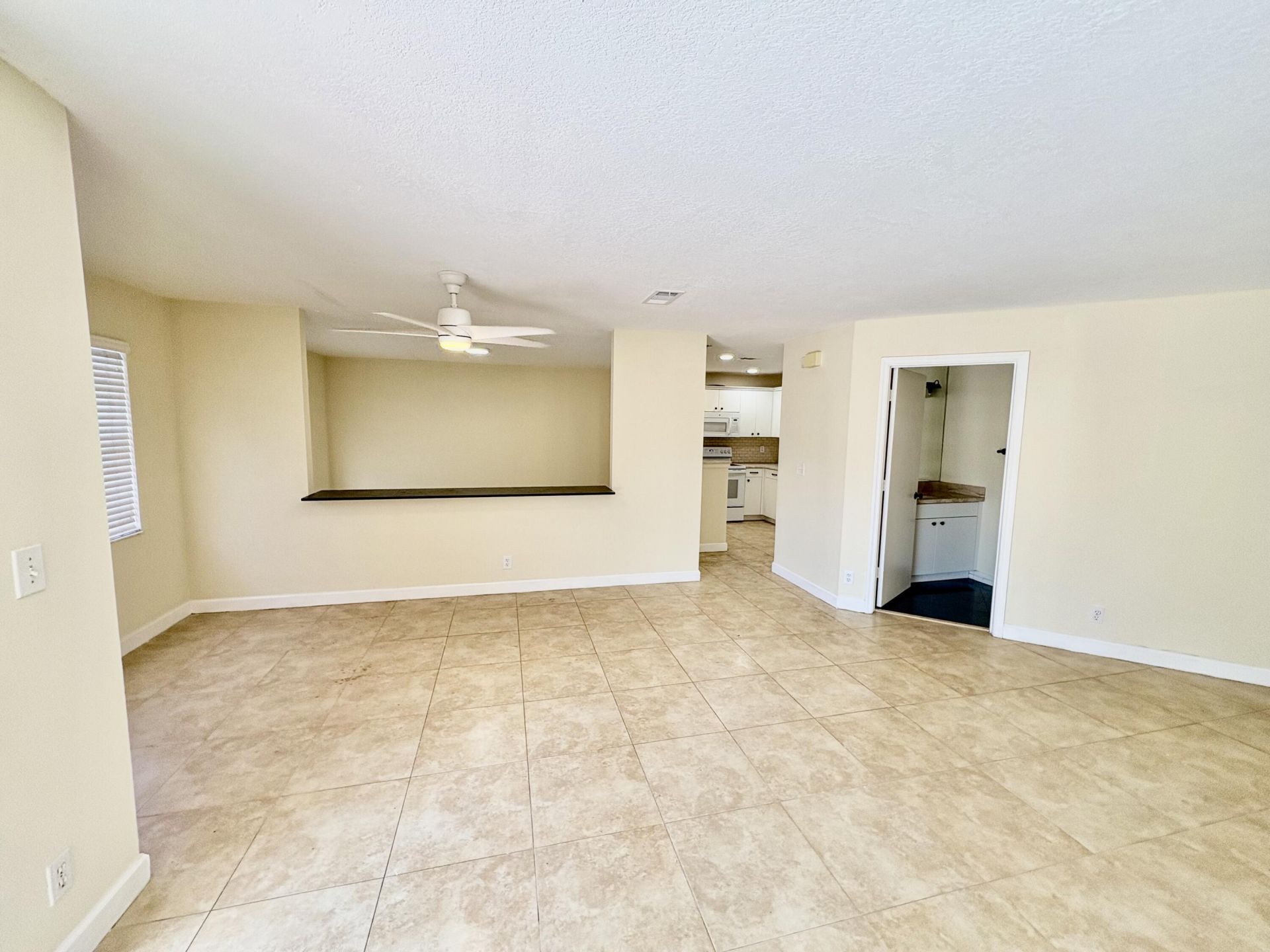 4??? SW 82nd Way, Davie, FL 33328 Photo