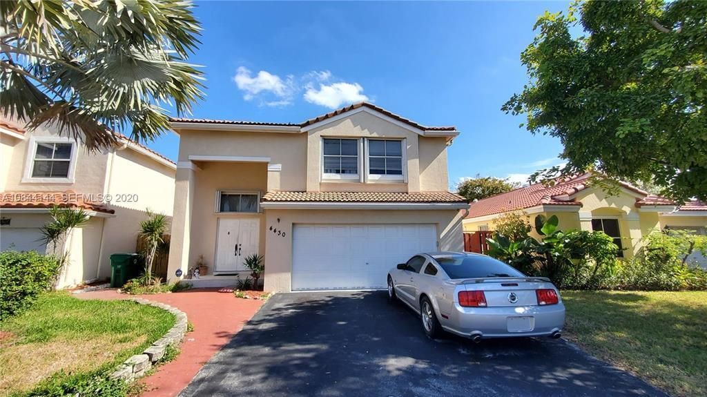 4??? SW 82nd Way, Davie, FL 33328 Photo
