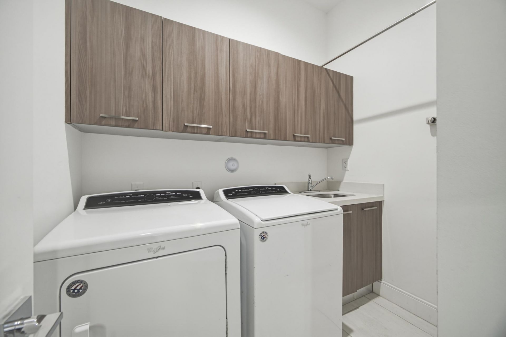 8272 NW 44th Terrace, Doral, FL 33166 Photo