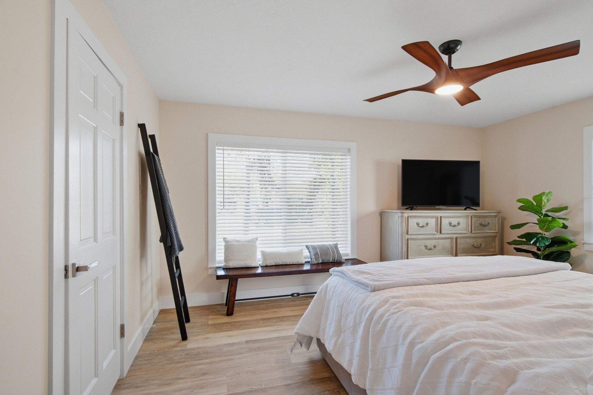 5216 SE Orange Street, Stuart, FL 34997 Photo
