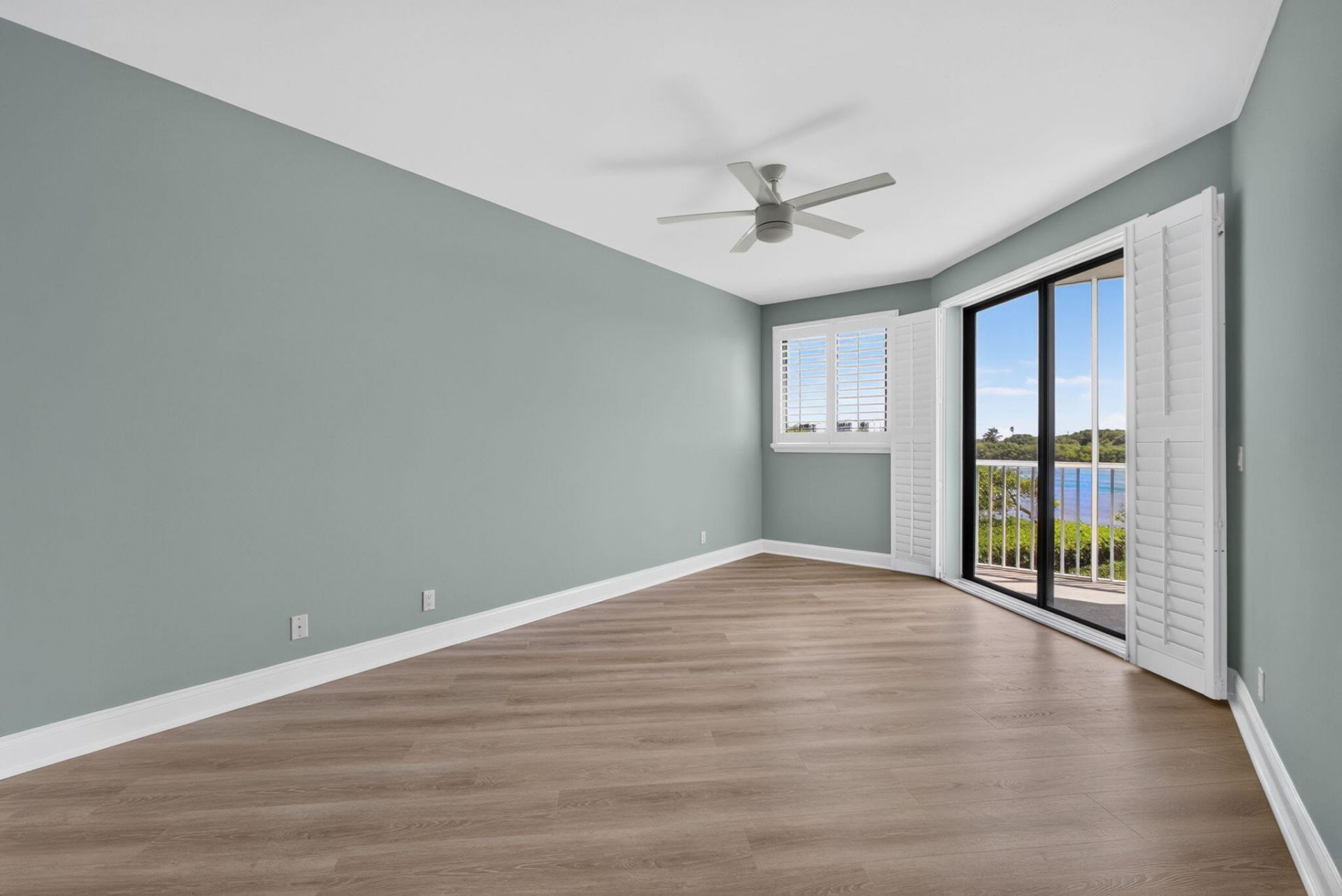 200 Waterway Road, Unit 206, Tequesta, FL 33469 Photo