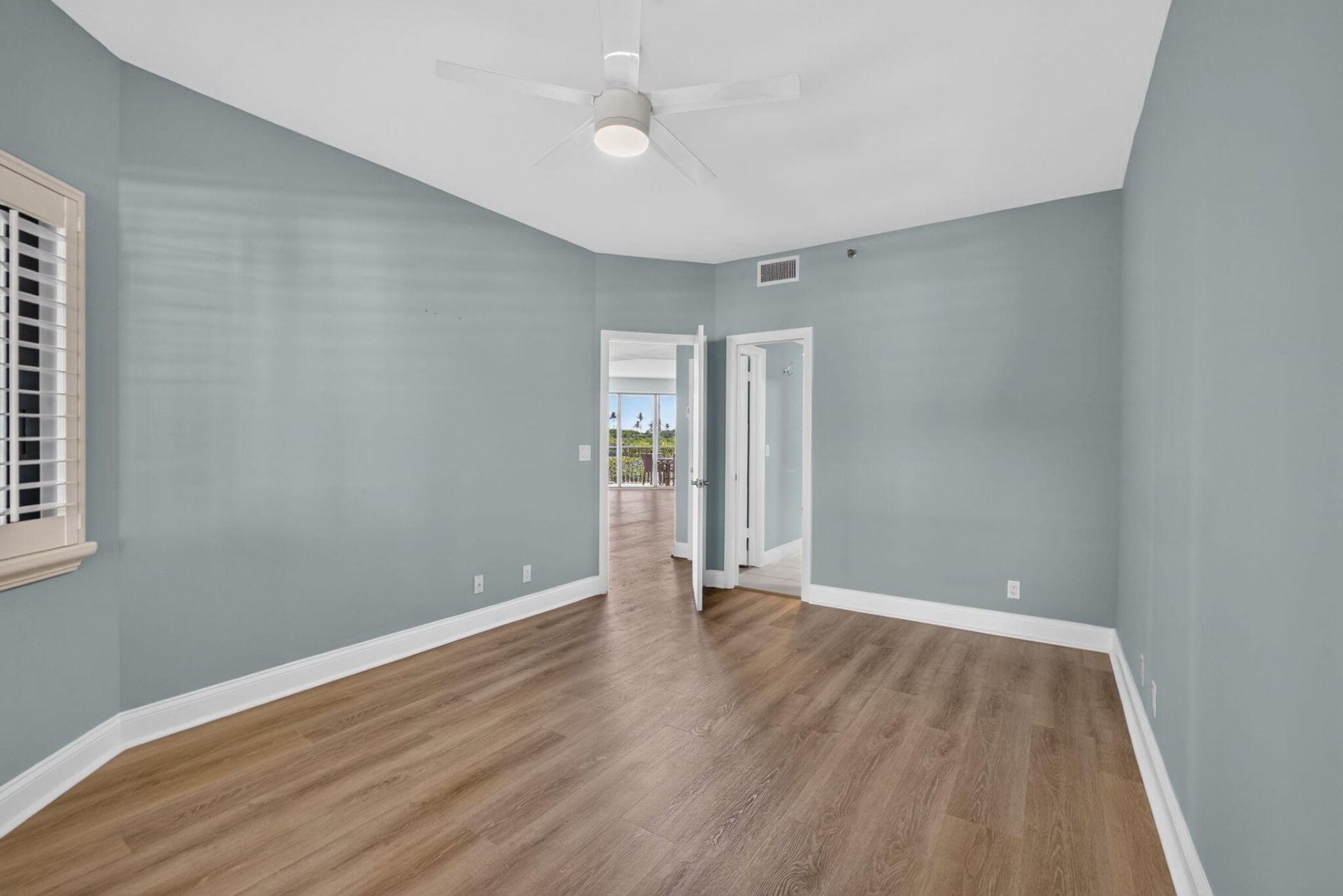200 Waterway Road, Unit 206, Tequesta, FL 33469 Photo