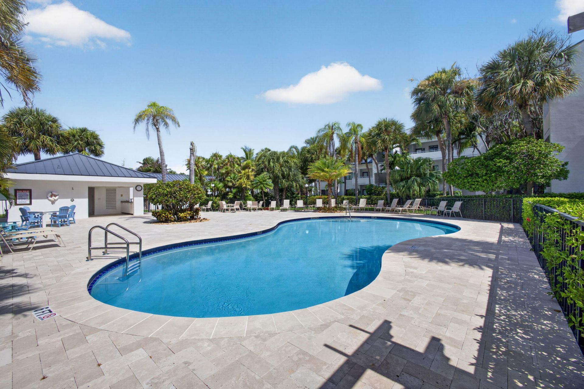 200 Waterway Road, Unit 206, Tequesta, FL 33469 Photo