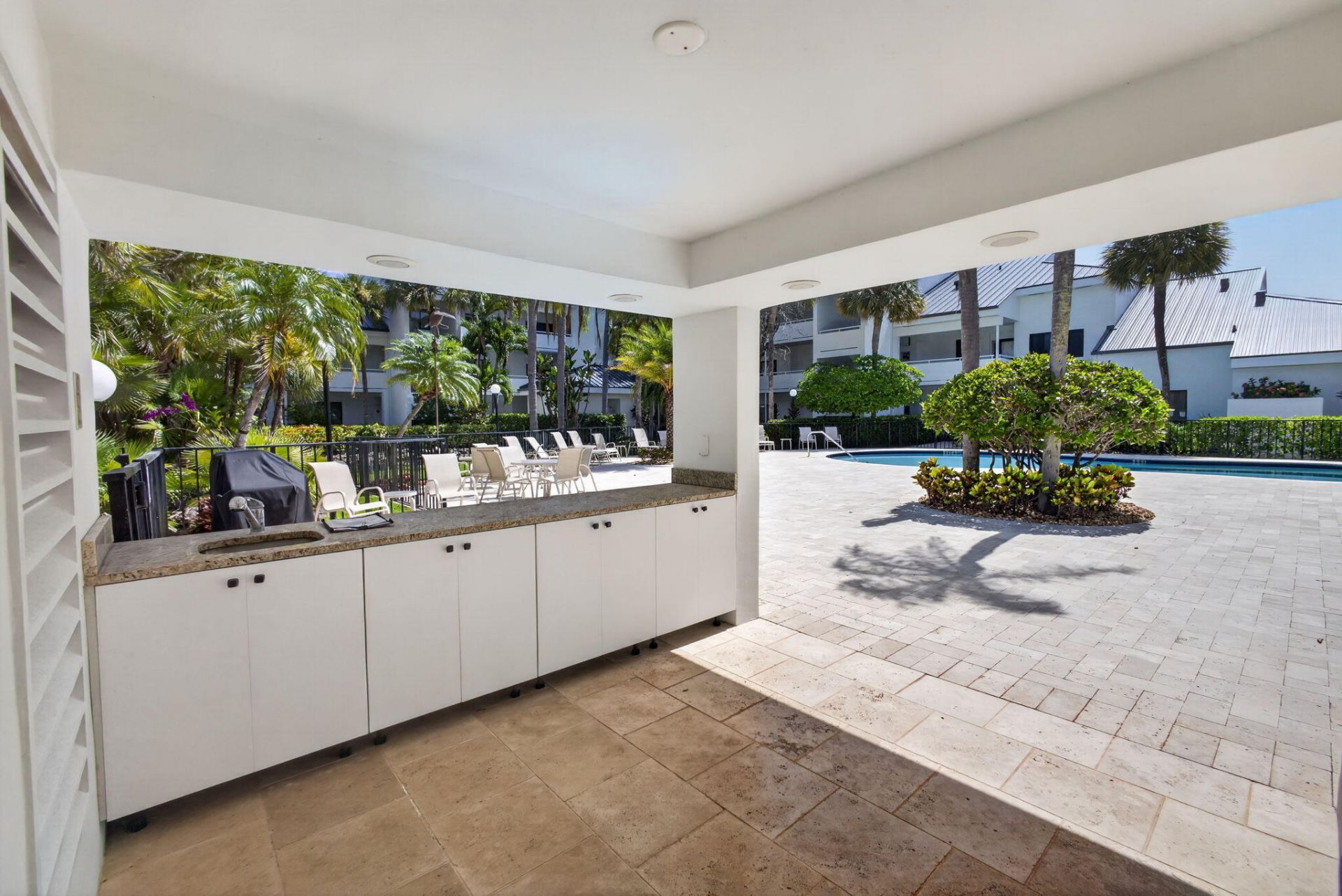 200 Waterway Road, Unit 206, Tequesta, FL 33469 Photo