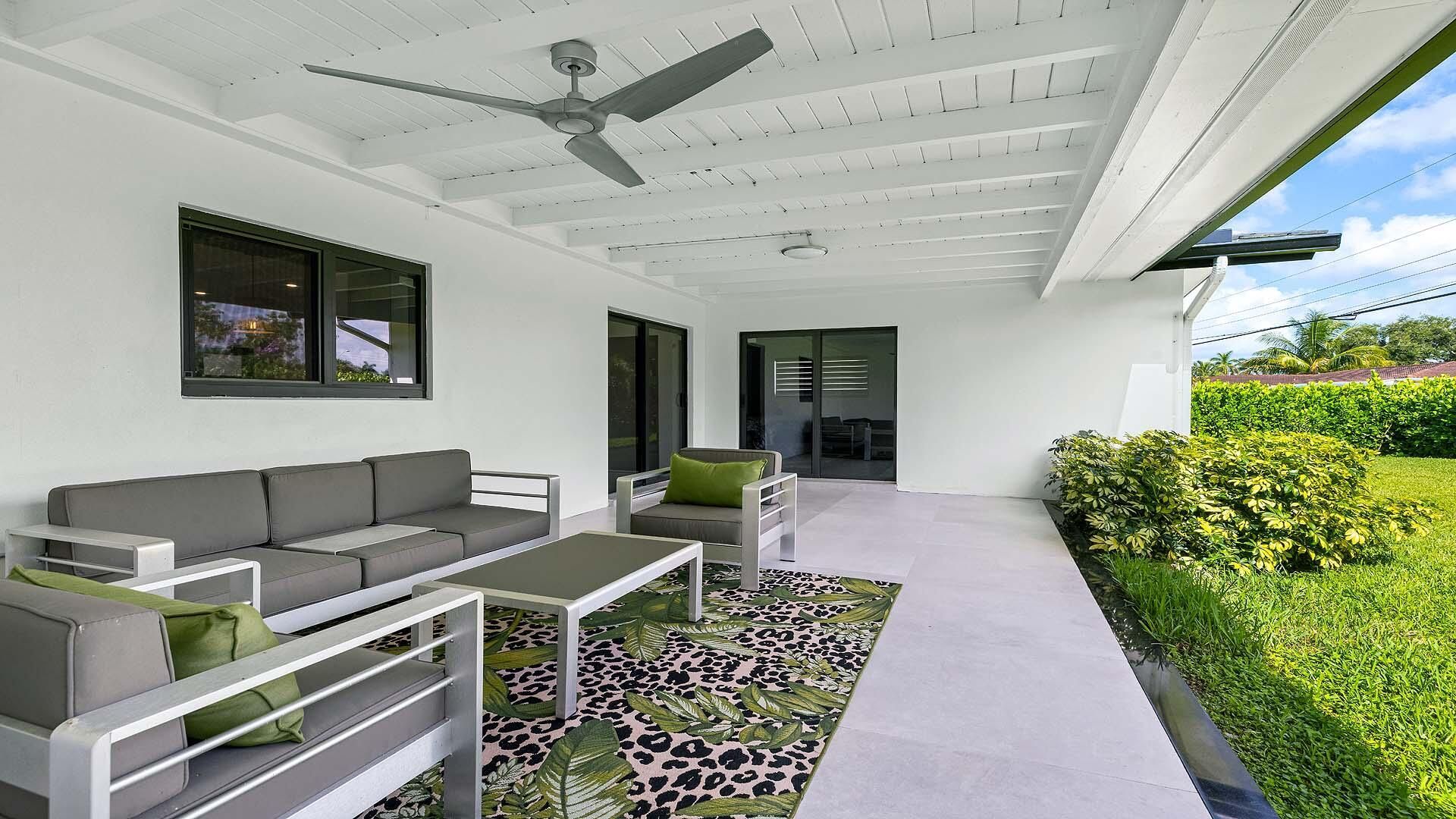 1099 SW 12th Street, Boca Raton, FL 33486 Photo