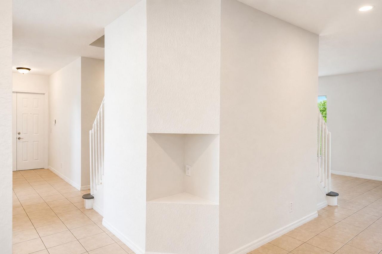 609 SW 167th Way, Pembroke Pines, FL 33027 Photo