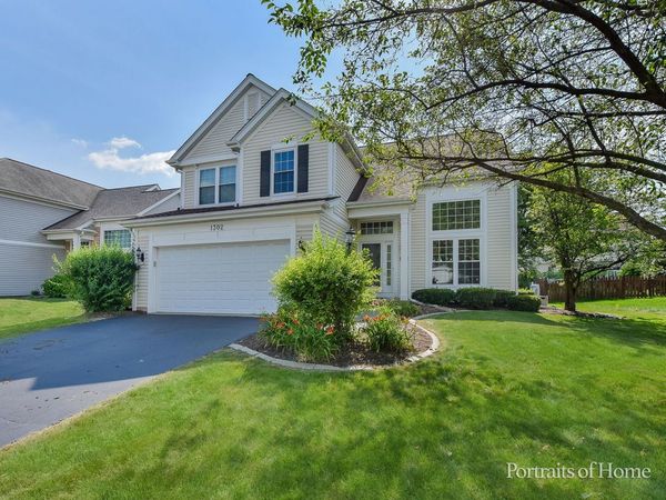 1302 dunbarton Drive , Aurora, IL 60502