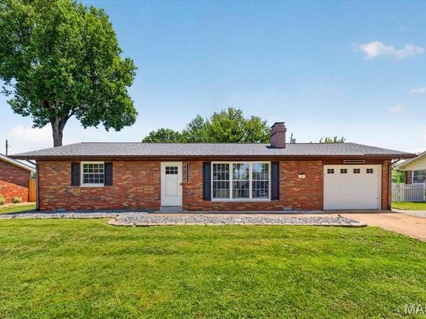 14 Stacy Drive , Fairview Heights, IL 62208