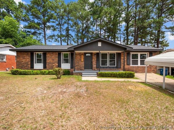 5490 Lindale Court, Fayetteville, NC 28314
