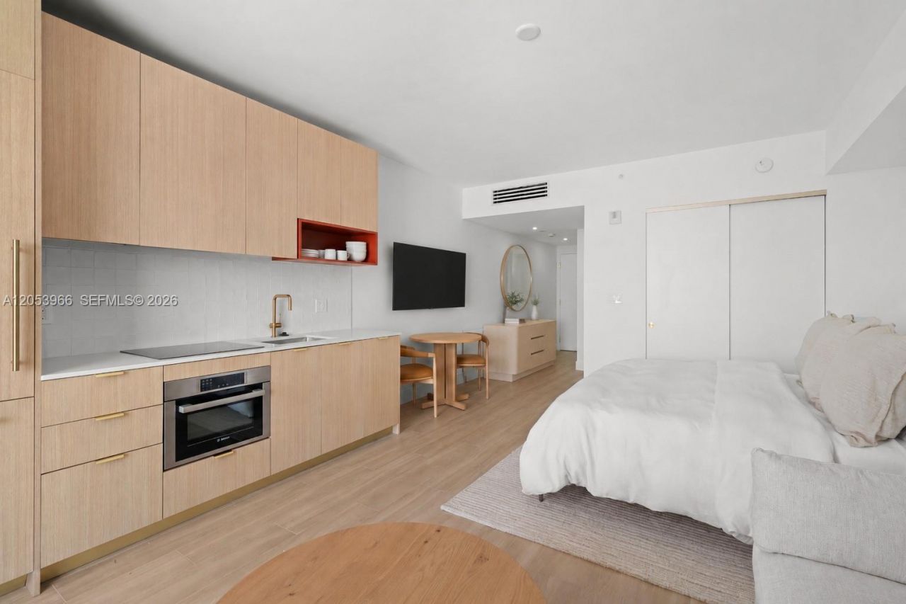 90 NE 32nd St , Unit 825, Miami, FL 33127 Photo