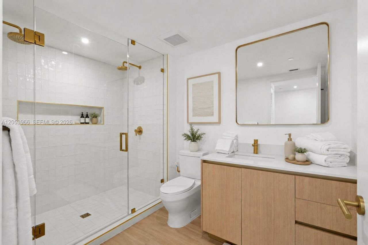 90 NE 32nd St , Unit 825, Miami, FL 33127 Photo