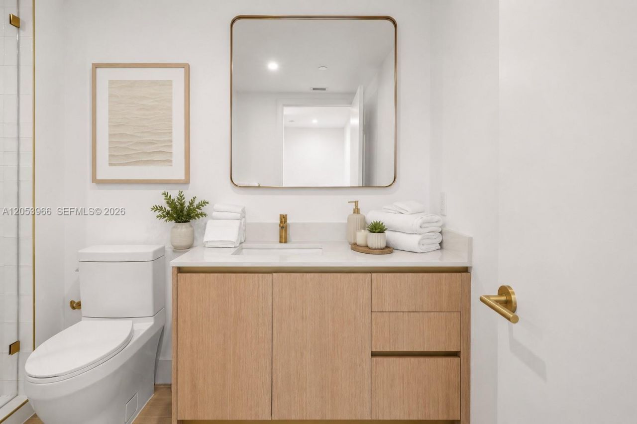 90 NE 32nd St , Unit 825, Miami, FL 33127 Photo