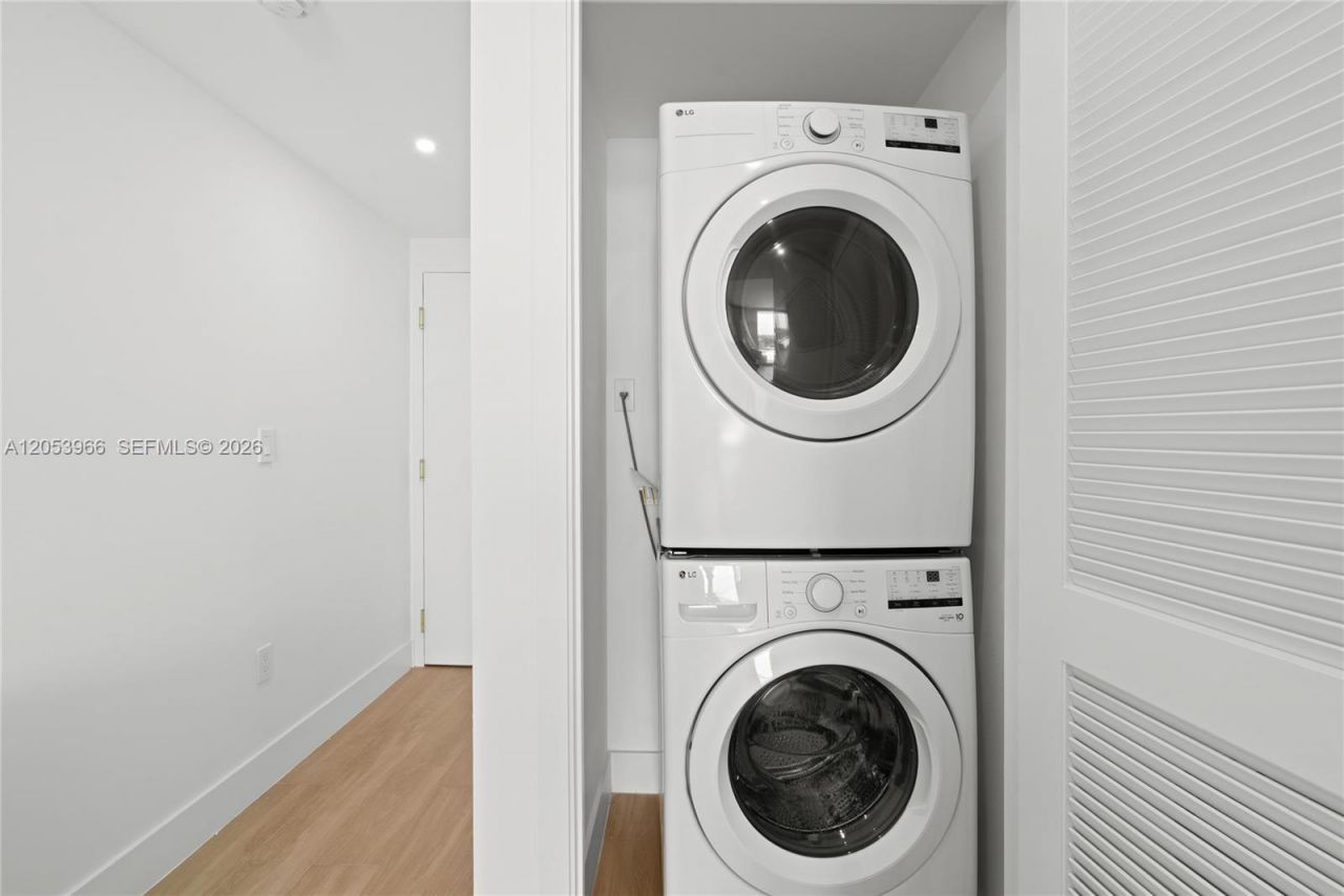 90 NE 32nd St , Unit 825, Miami, FL 33127 Photo