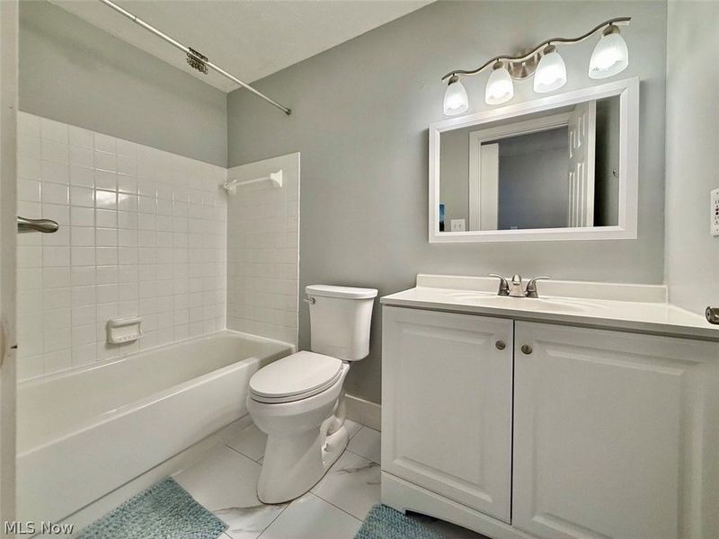 9771 Sunrise Boulevard, Unit N12, North Royalton, OH 44133 Photo 13