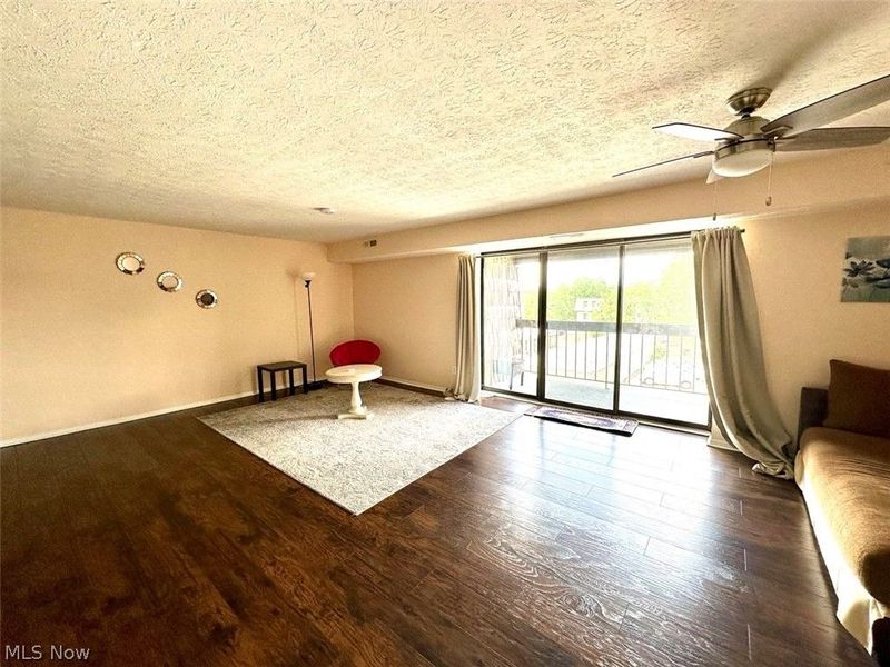 9771 Sunrise Boulevard, Unit N12, North Royalton, OH 44133 Photo 2
