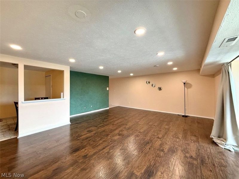 9771 Sunrise Boulevard, Unit N12, North Royalton, OH 44133 Photo 4