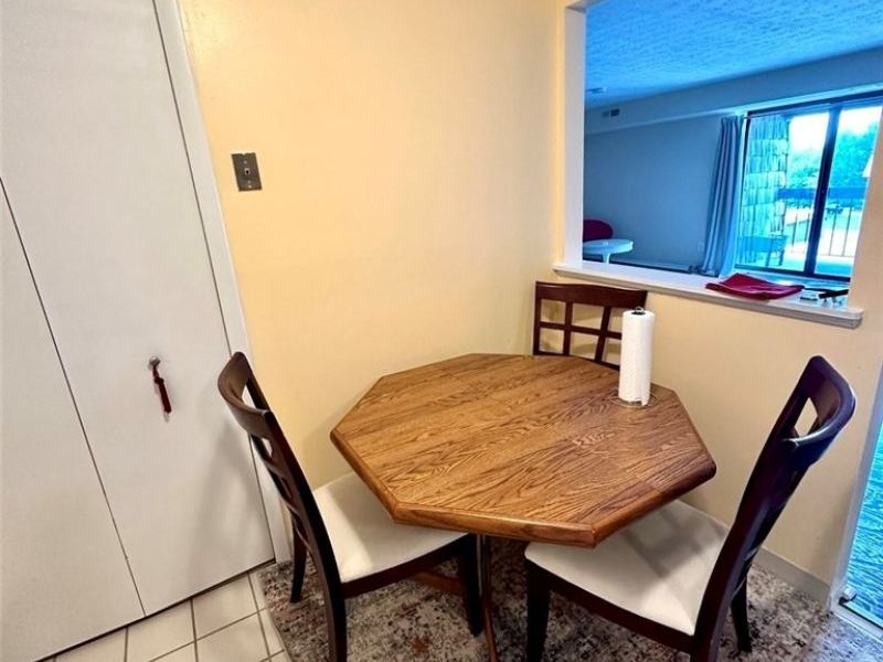 9771 Sunrise Boulevard, Unit N12, North Royalton, OH 44133 Photo 9