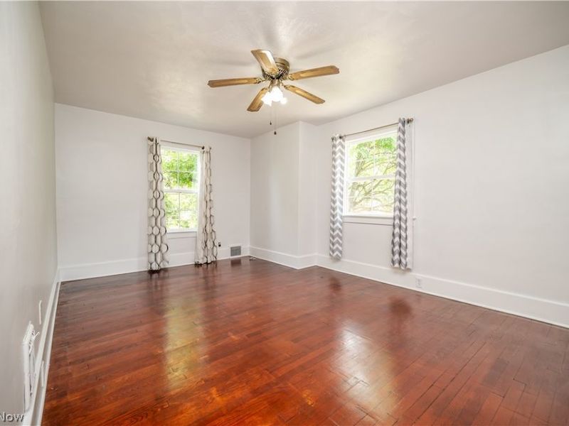 451 Fairmount Avenue NE, Warren, OH 44483 Photo 34