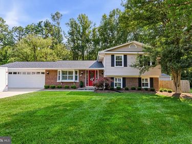 9509 MANDOLIN COURT, VIENNA, VA 22182