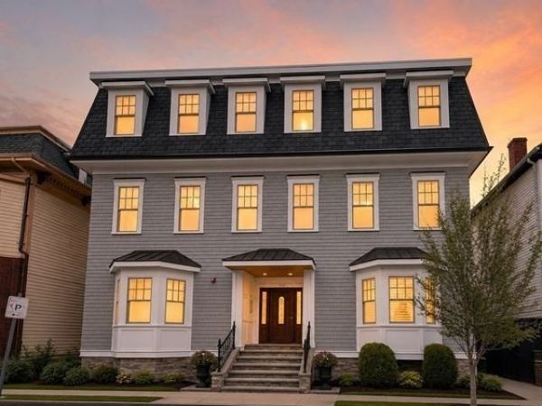 844 E 4th Street, Unit 2, Boston, MA 02127