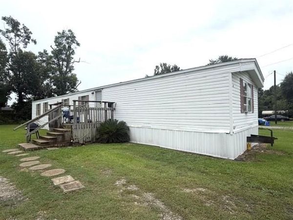 403 Vincent Lane , Sulphur, LA 70663