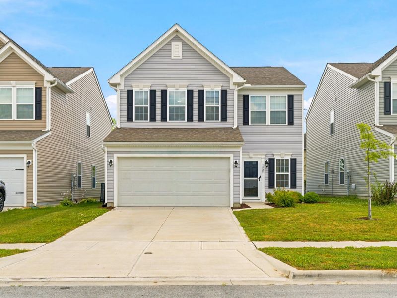 1529 Lewes Castle Drive, Grove City, OH 43123 Photo 1