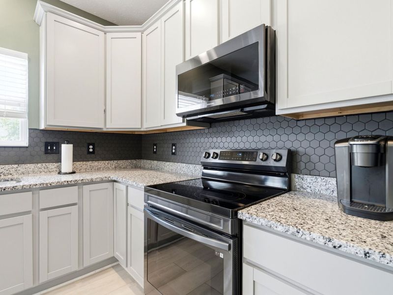 1529 Lewes Castle Drive, Grove City, OH 43123 Photo 15